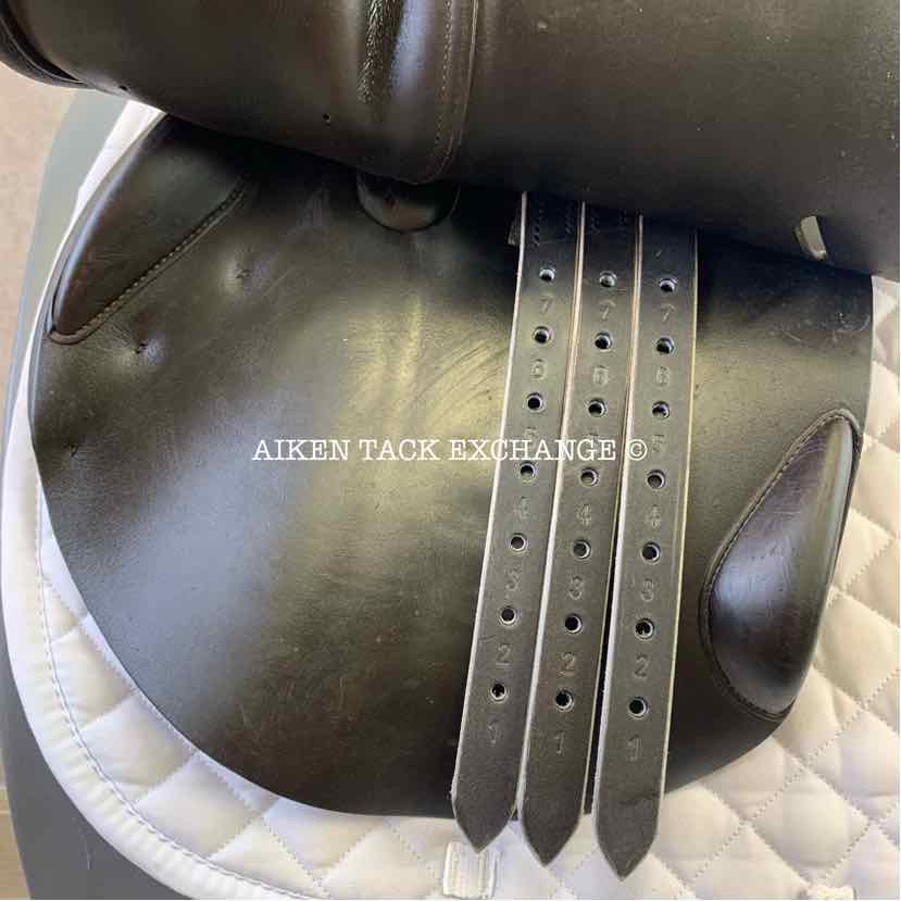 2004 Butet L-Seat (Semi Deep) Close Contact Jump Saddle, 18" Seat, 2.25 Flap, Medium Tree, Foam Panels