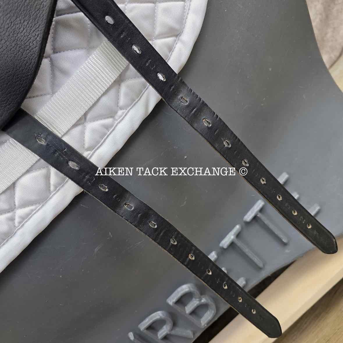 **SOLD** 2020 Custom Saddlery Wolfgang Solo Dressage Saddle, 18" Seat, Adjustable Tree - Set to Wide, Wool Flocked Panels