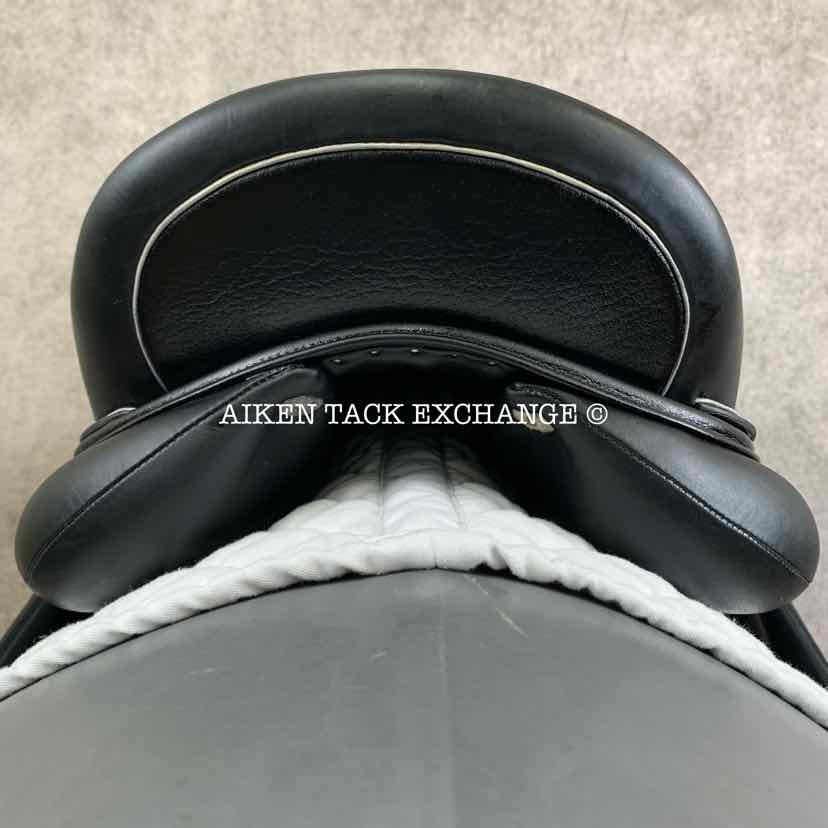 **SOLD** 2017 Devoucoux Makila S Monoflap Dressage Saddle, 18" Seat, 3A Flap, Medium Wide Tree, Foam D3D Panels, Buffalo Leather