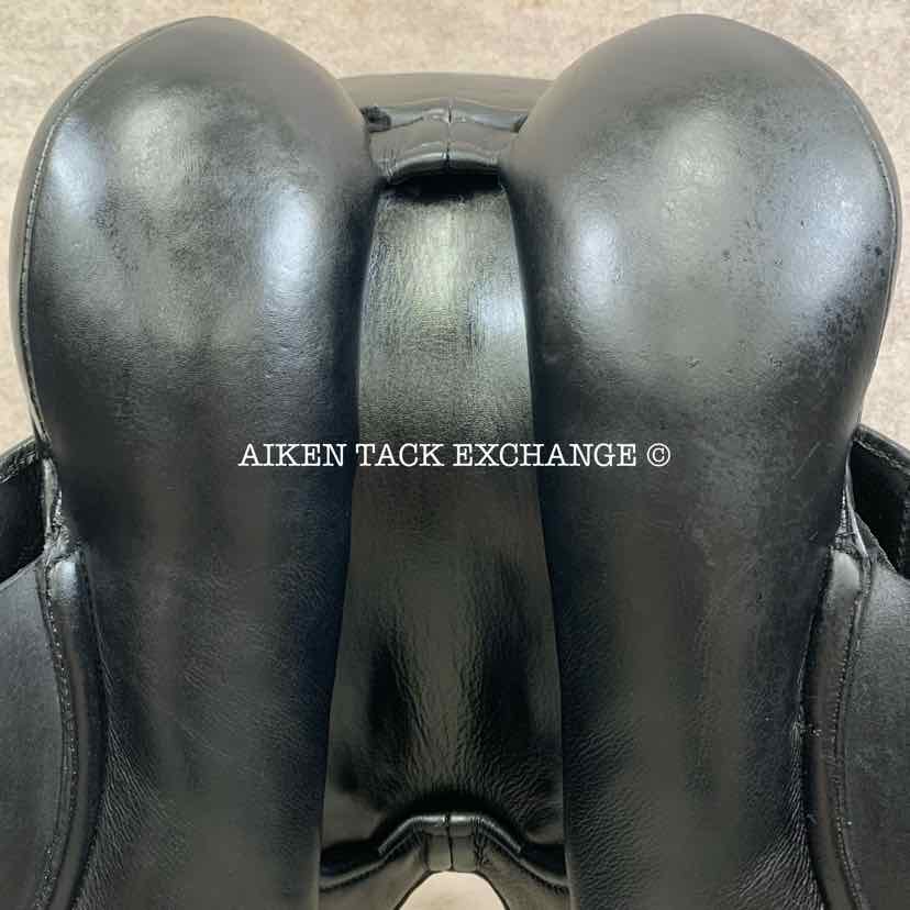 Sella Soleil Passagio Dressage Saddle, 17" Seat, Wide/Extra Wide Tree, Wool
