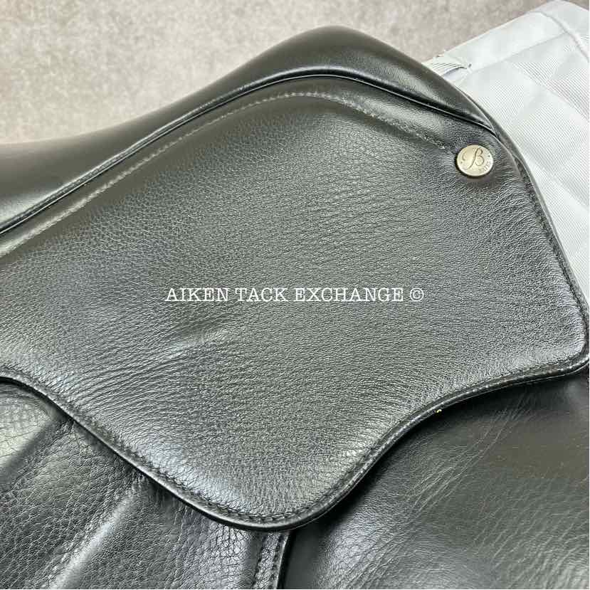 2014 Bates Isabell Werth Dressage Saddle, 17" Seat, Adjustable Tree - Changeable Gullet, Wool Flocked Panels