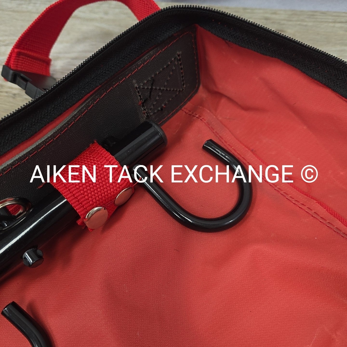 Schneiders 3 Hook Portable Tack Rack