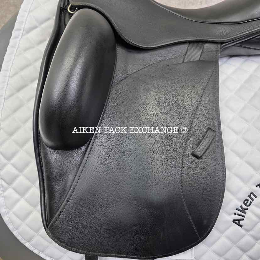 **SOLD** 2018 Custom Saddlery Icon Coda W Monoflap Dressage Saddle, 17.5" Seat, Adjustable Tree, Wool Flocked Panels
