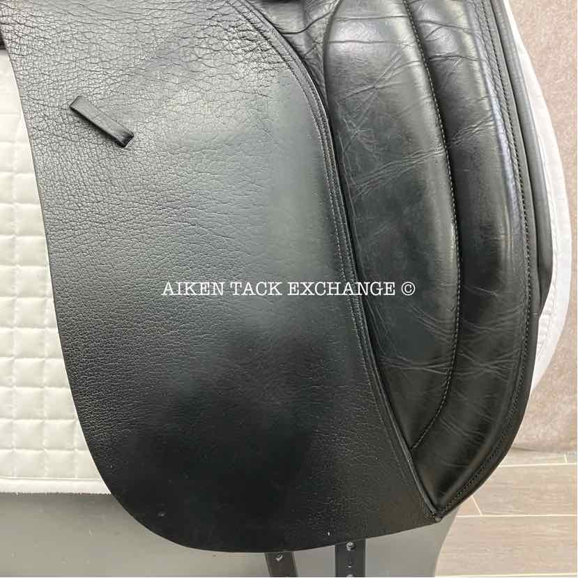 Cynron Dressage Saddle, 20" Seat, Extra Wide Tree, Wool Flocked Panels, Buffalo Leather