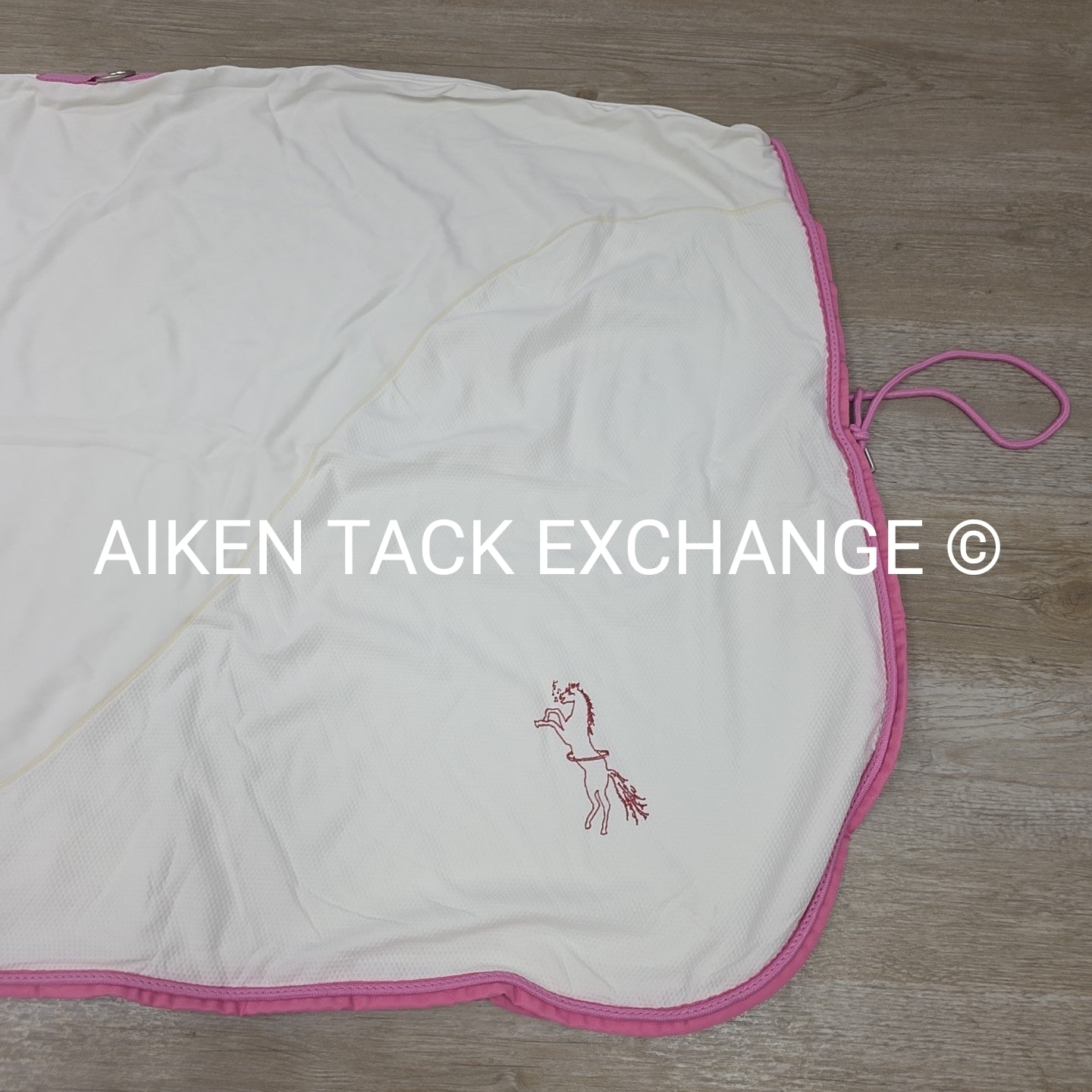 Fenwick Equestrian Pop Star Dress Sheet Sporty Cooler, 68"