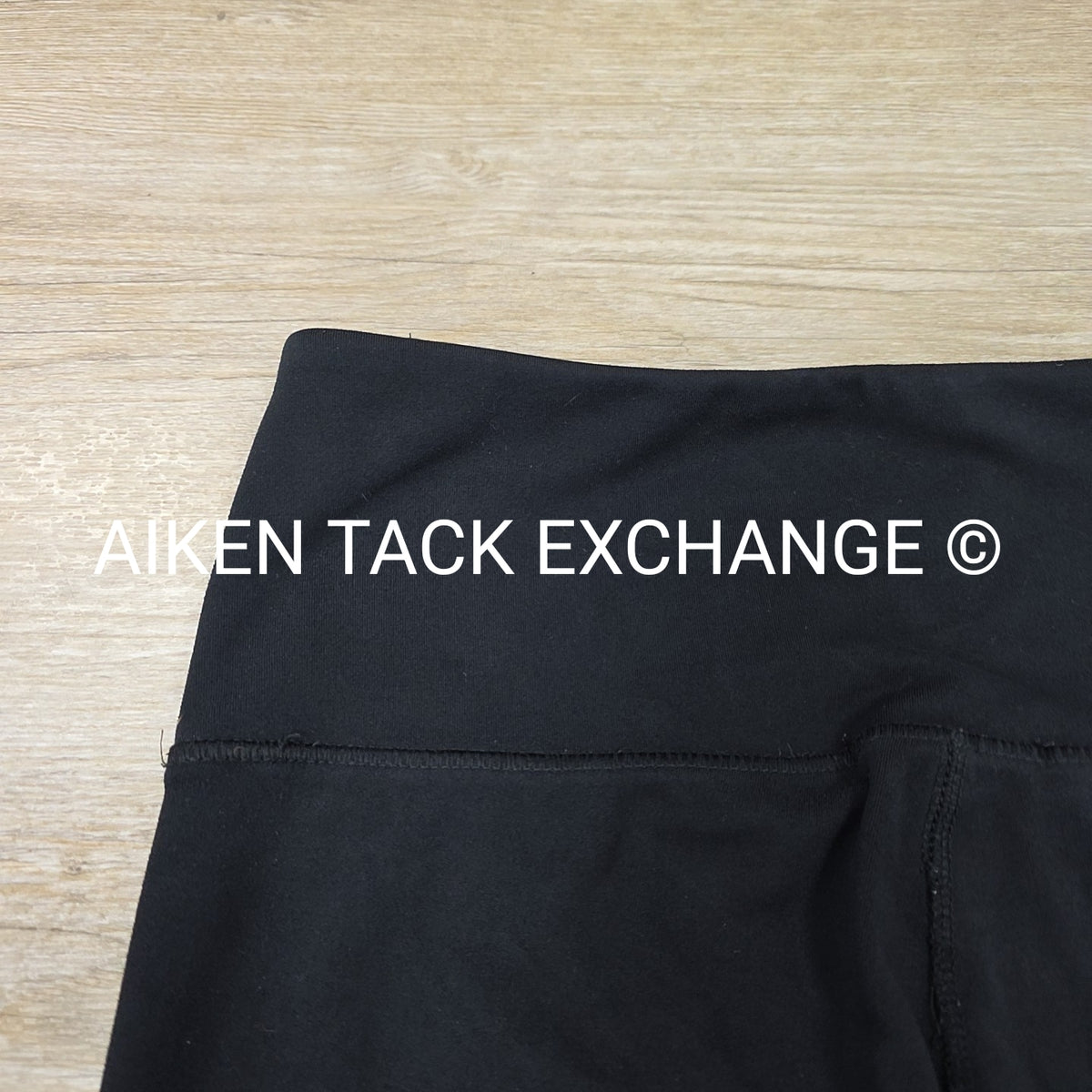 Zobha Leggings, Size Medium