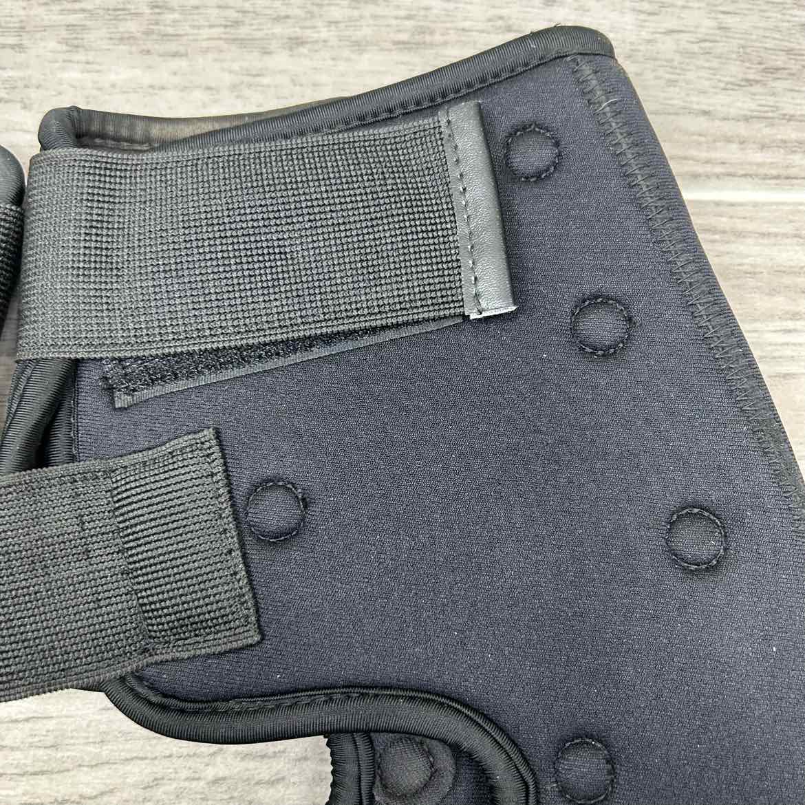 BeneFab Smart Hock Boots, 1 Pair, Size Medium