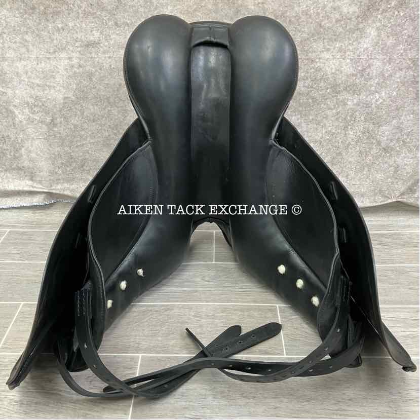 **SOLD** Albion Style Dressage Saddle, 18" Seat, Medium Tree, Wool Flocked Panels