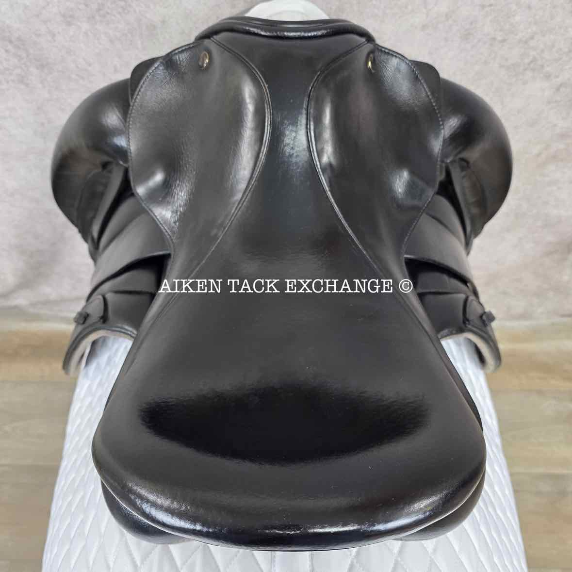 2011 Black Country Vinici Monoflap Dressage Saddle, 17.5" Seat, Medium Wide Tree, Wool Flocked Serge Panels