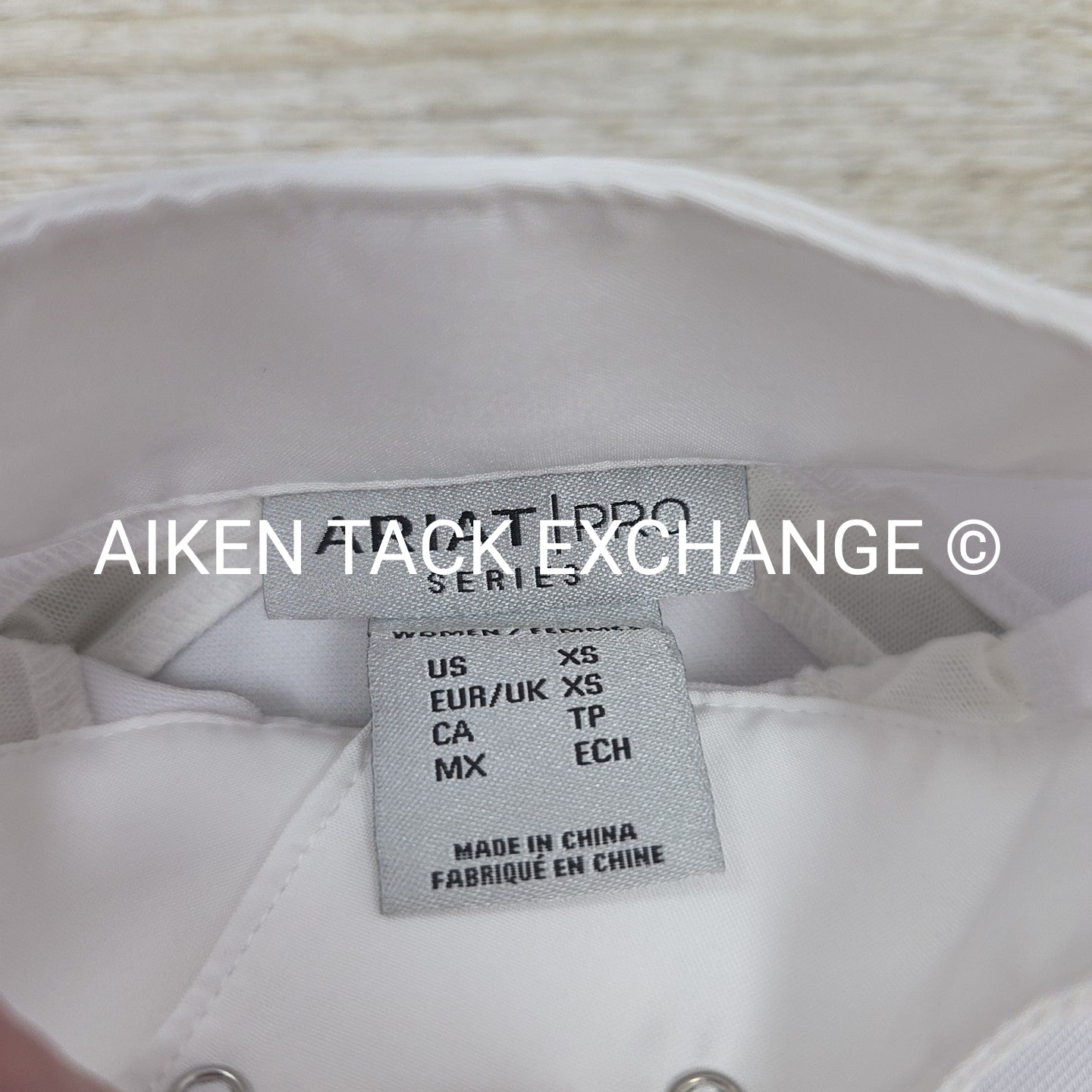 Ariat Long Sleeve Sun Shirt Show Shirt, Size X-Small