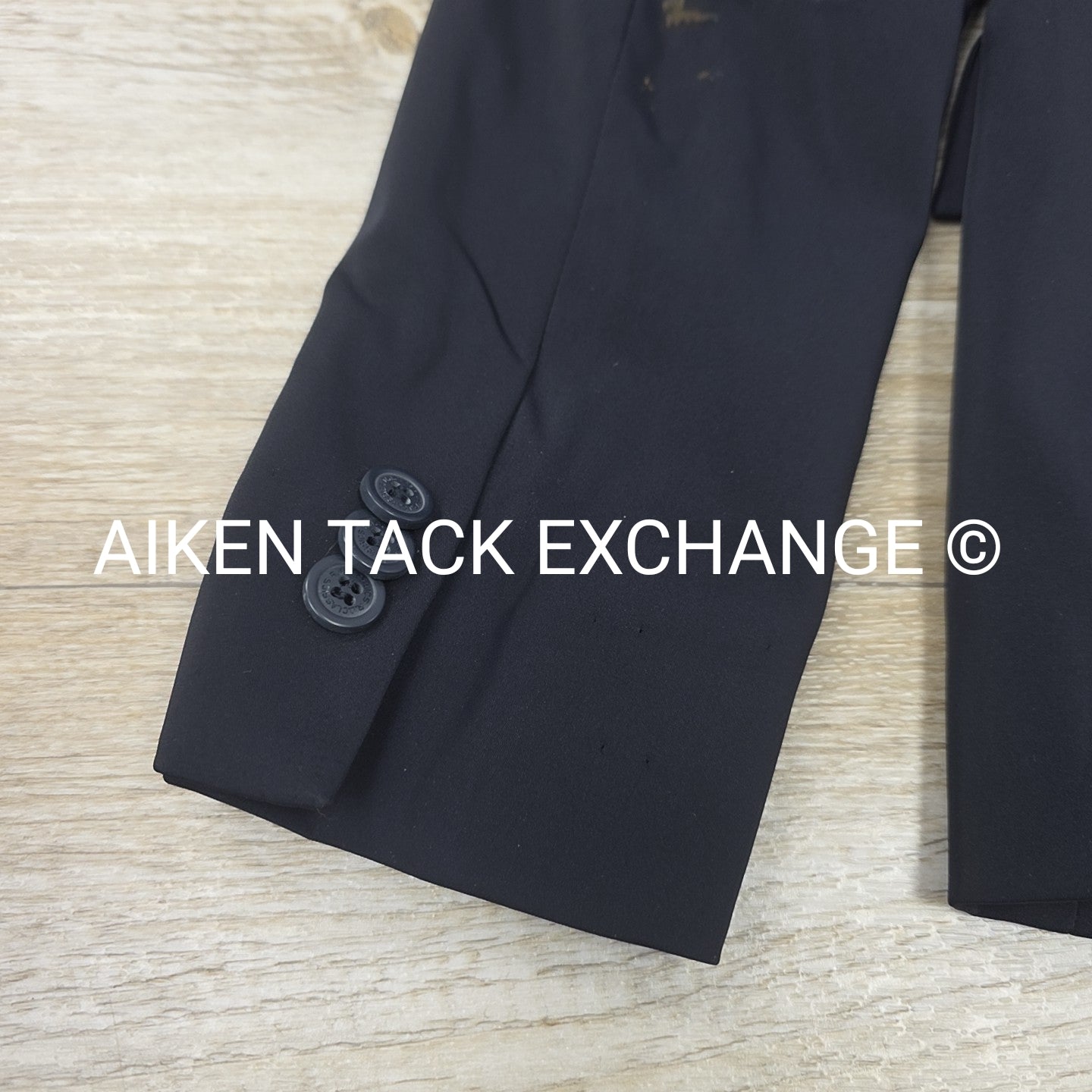 RJ Classics Xtreme Stretch Washable Show Coat, Size 4 R