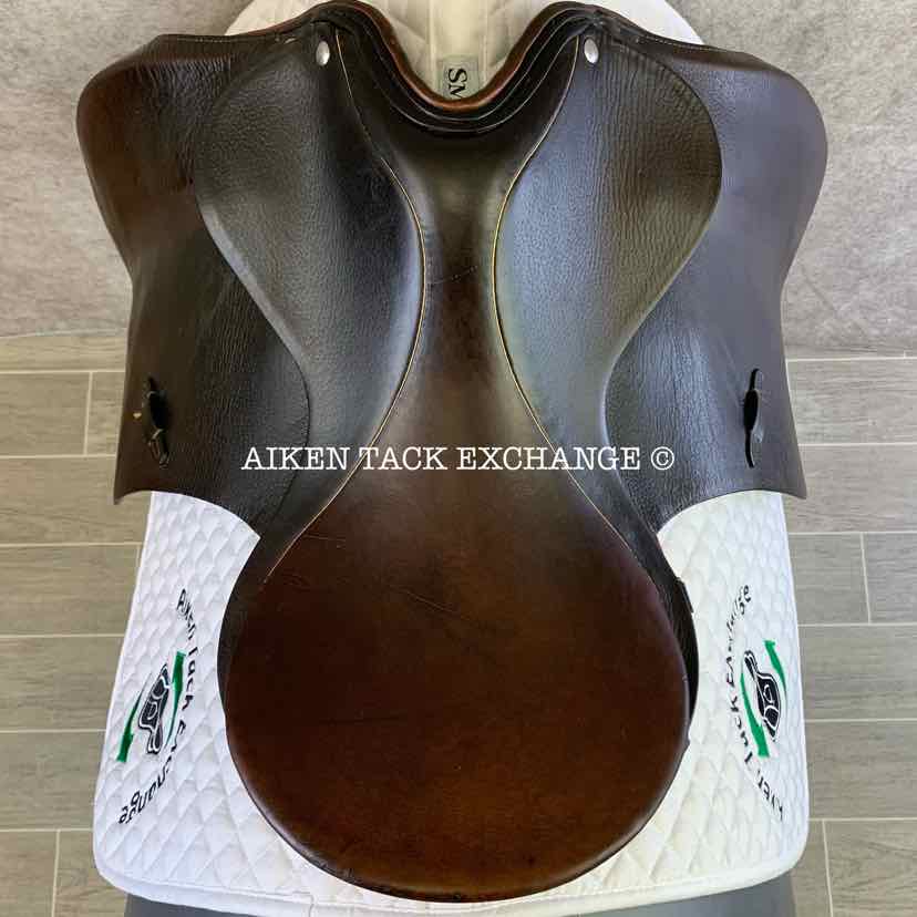 Zaldi Granada Dressage Saddle, 17.5" Seat, Medium Tree, Wool Flocked Panels