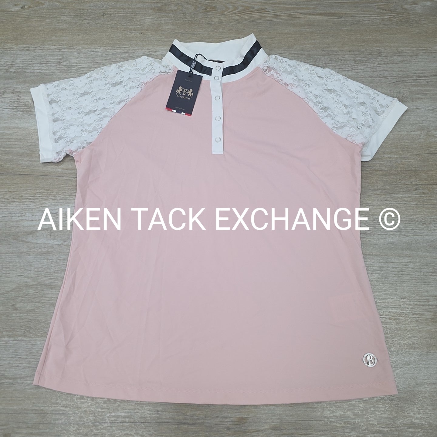 B Vertigo Lauren Lace Short Sleeve Show Shirt, Women's 14 (L/XL)