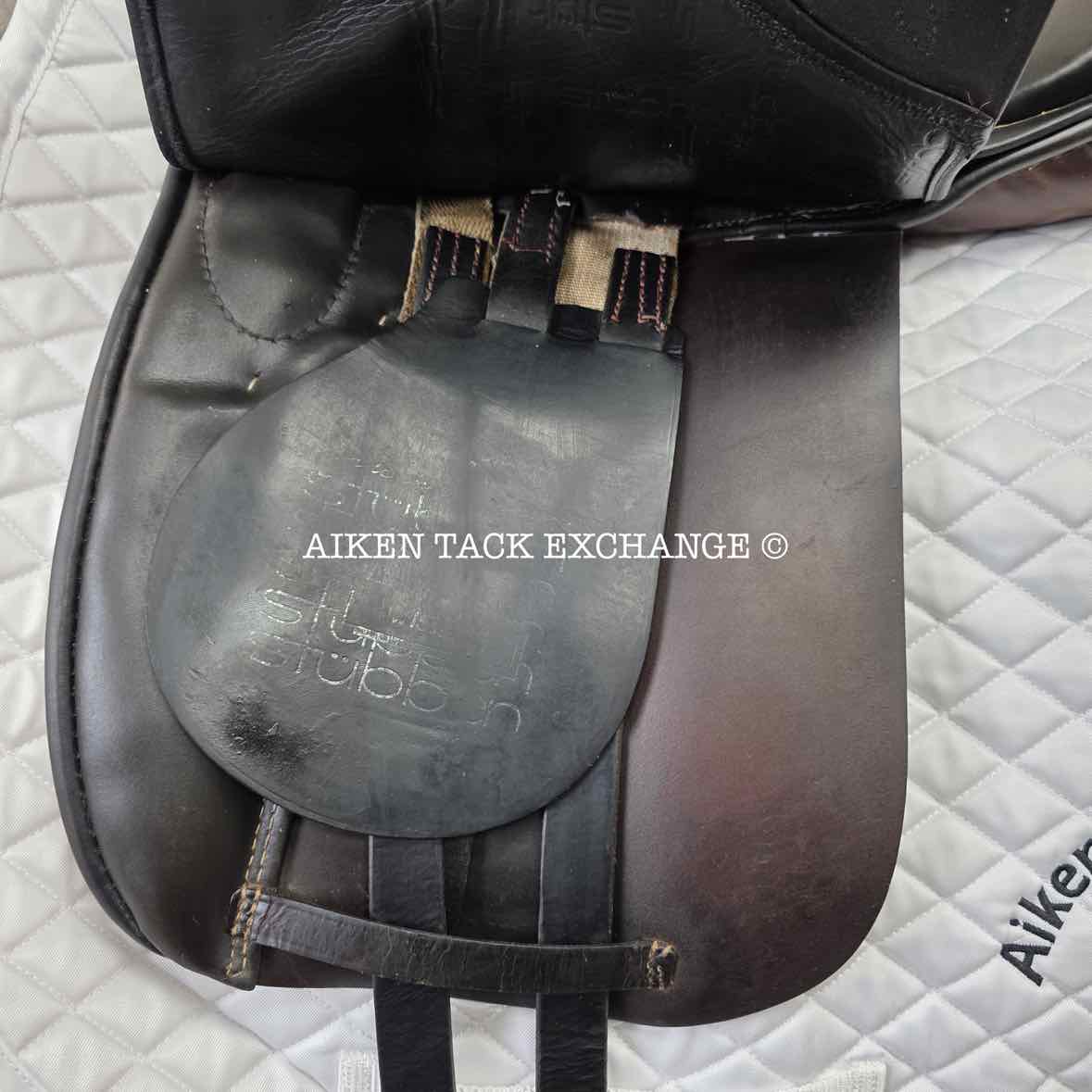 Stubben Tristan Dressage Saddle, 18" Seat, 31.5cm Tree - Medium Wide, Wool Flocked Panels