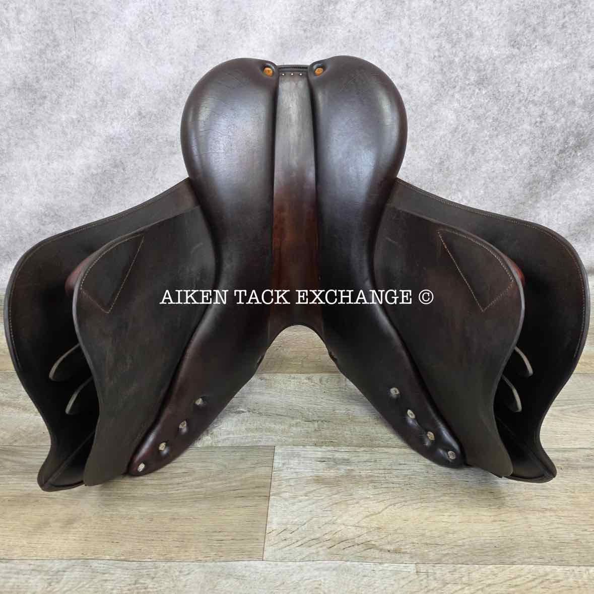 2007 Bruno Delgrange Virtuose Close Contact Jump Saddle, 17.5" Seat, Medium Wide Tree, Foam Panels