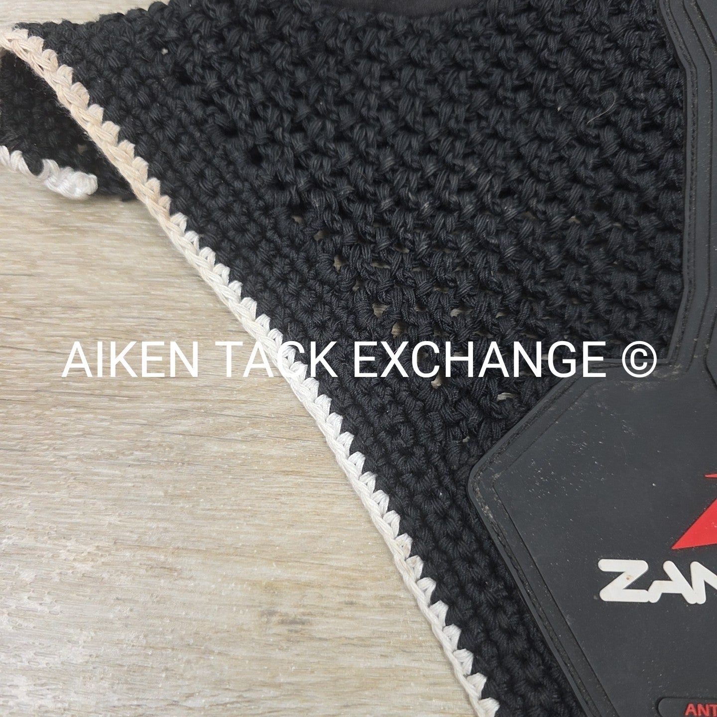 Zandona Ear Bonnet, Black, Size Full