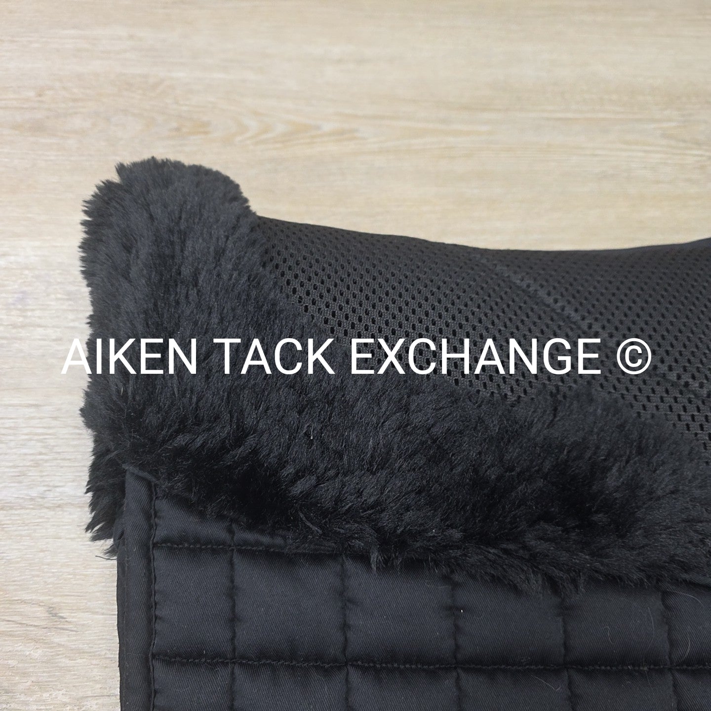 Kavallerie 3D Mesh with Fur Trim Dressage Saddle Pad