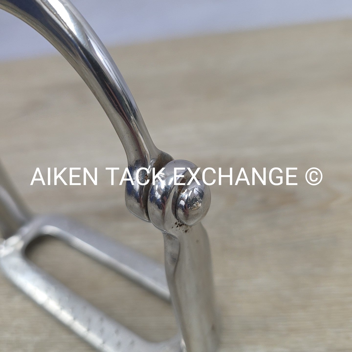 Hinged Stirrup Irons, 5.25"