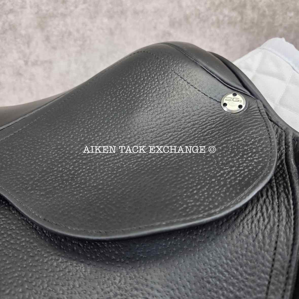 2018 CWD SE25 2GS Close Contact Jump Saddle, 18" Seat, 2C Flap, Medium Tree, Wool Flocked Panels