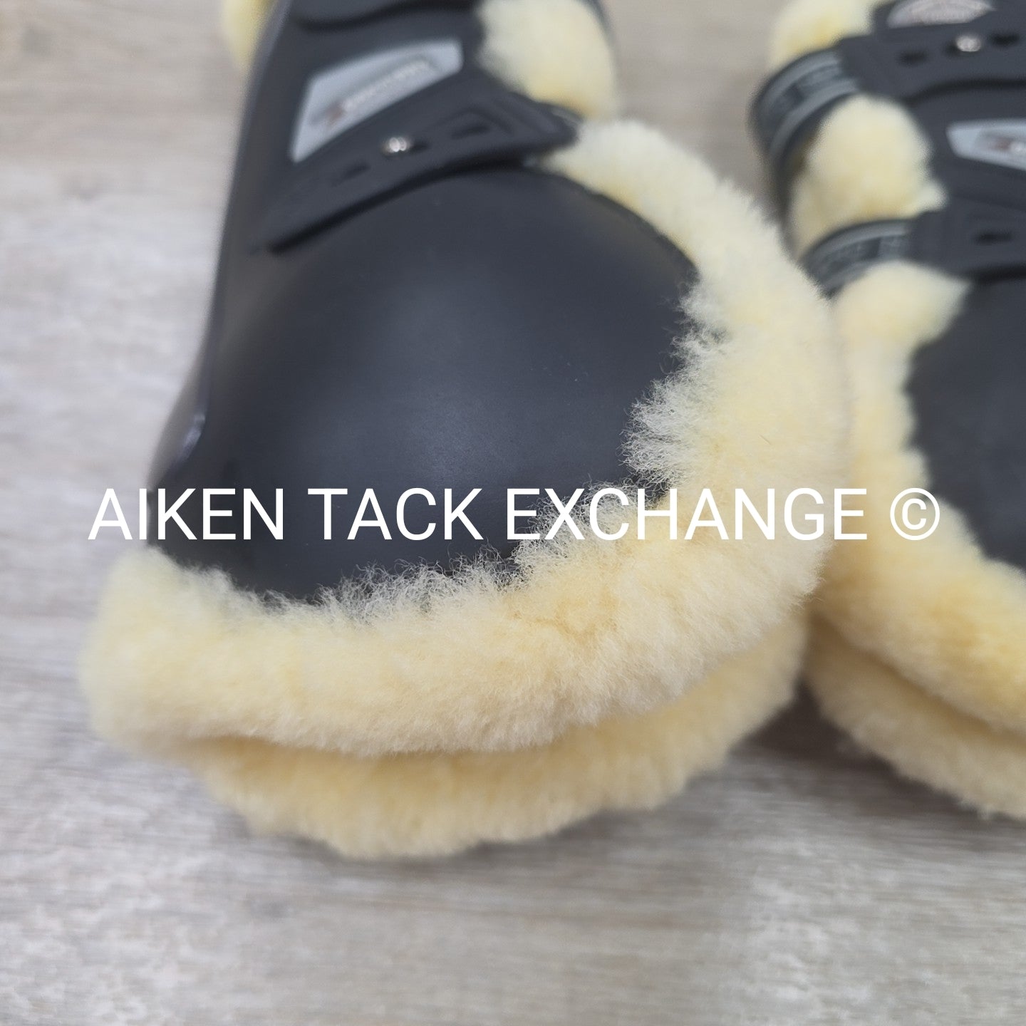 Veredus Nero Line Grand Prix Baloubet Sheepskin Tendon Boots, Size Large