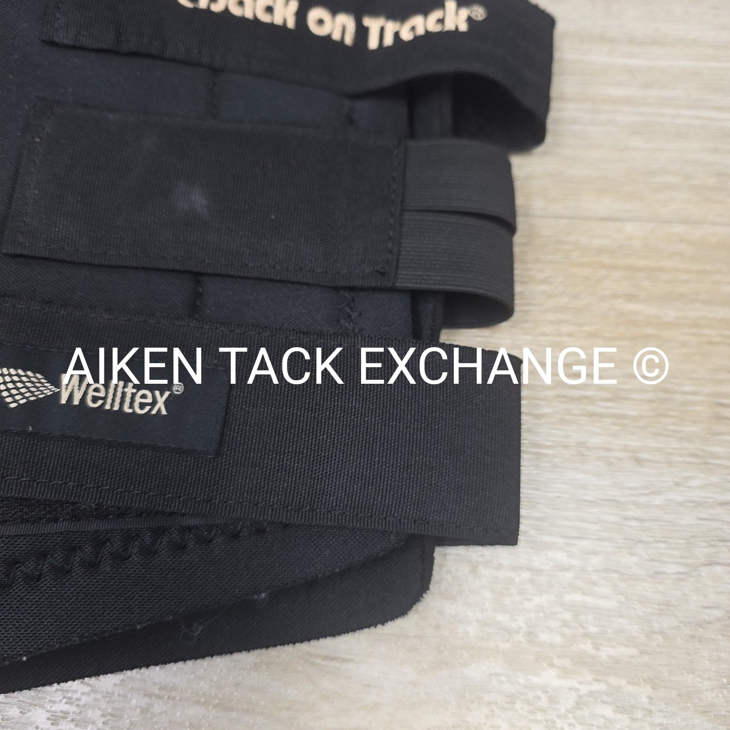 Back On Track Royal Padded Hock Wraps Deluxe, Size Medium