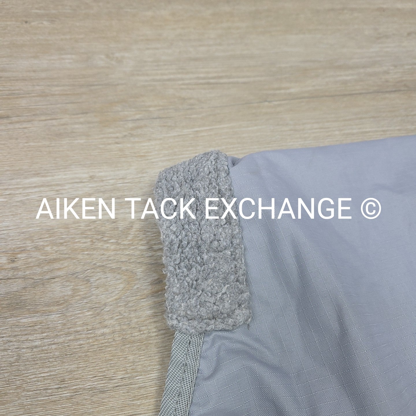 Schneiders Airmesh II Turnout Sheet, Size 76" (has been repaired)