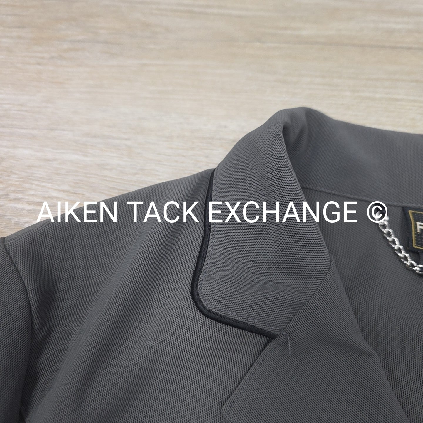 FITS Mesh Show Coat, Size Medium