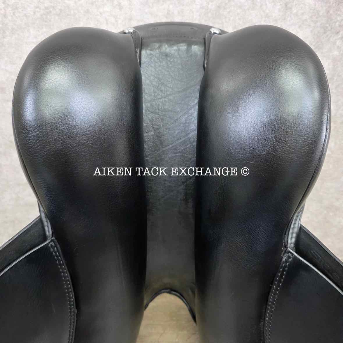 2013 Stubben Roxane Dressage Saddle, 17.5" Seat, Short Flap, 30cm Tree - Medium Wide, Wool Flocked Panels