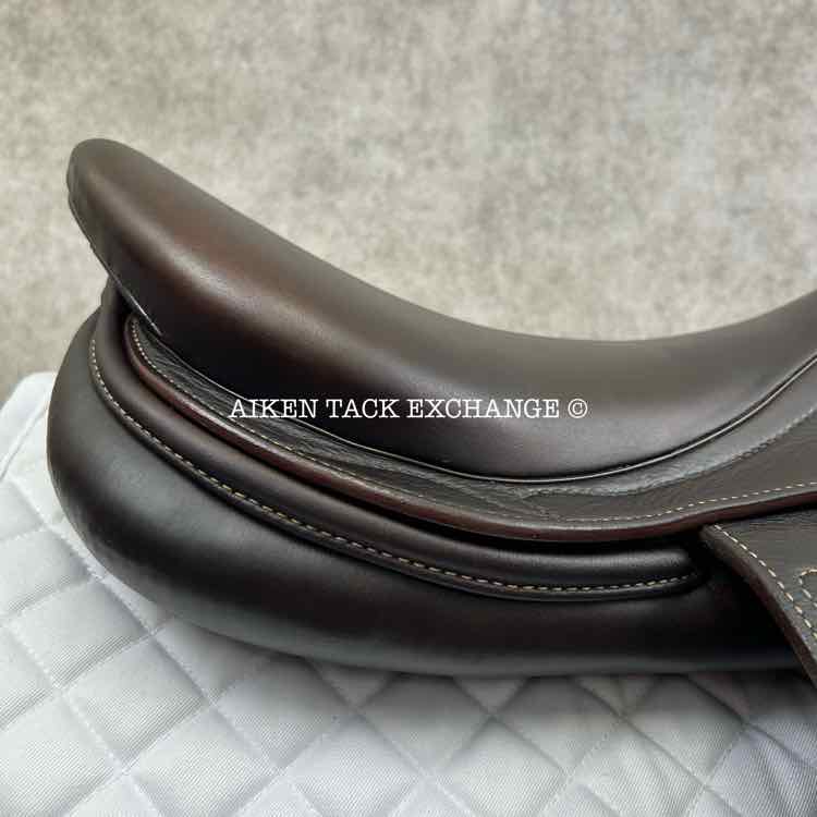 **SOLD** 2021 Prestige Passion K Monoflap Jump Saddle, 17" Seat, 34 Tree - MW, Wool Flocked Panels