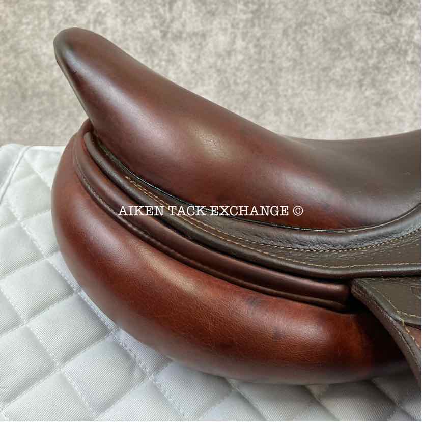 **SOLD** 2011 CWD SE15 Monoflap Jump Saddle, 16" Seat, 1A Flap, Medium Tree, Foam Panels
