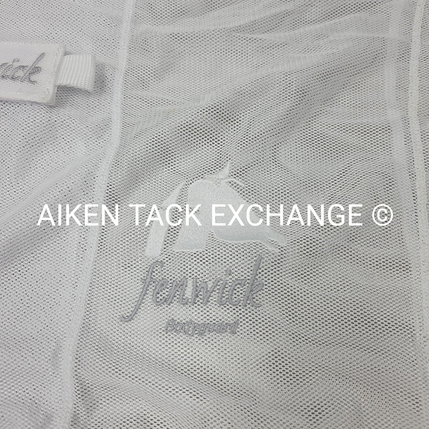 Fenwick Equestrian BodyGuard Mesh Cooler, White (has some marks) 60"