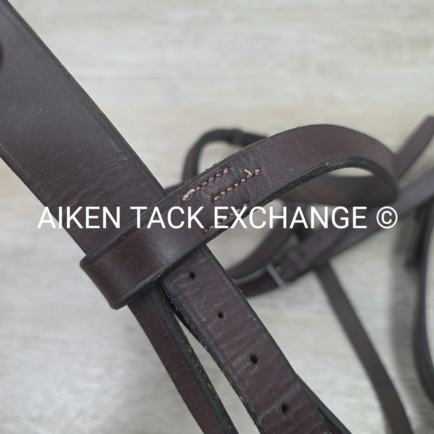 Horse Country Flat Hunt Bridle, Missing Cheek Pieces, No Reins, Brown, Size Full