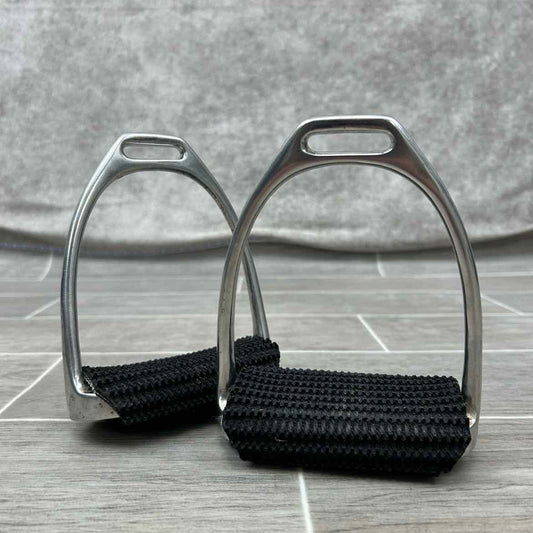 Fillis Stirrup Irons with Super Comfort Stirrup Iron Pads, 4"