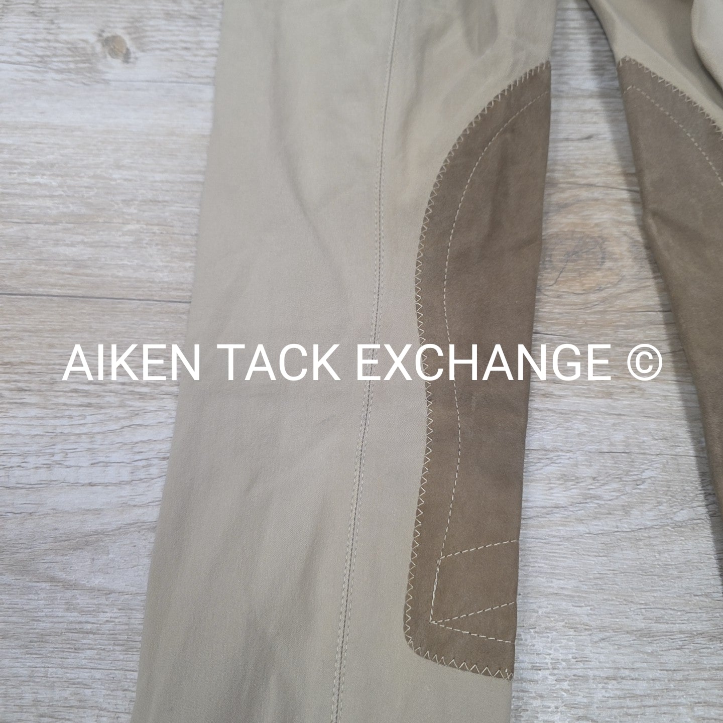 Tailored Sportsman Trophy Hunter Knee Patch Breeches, Size 24