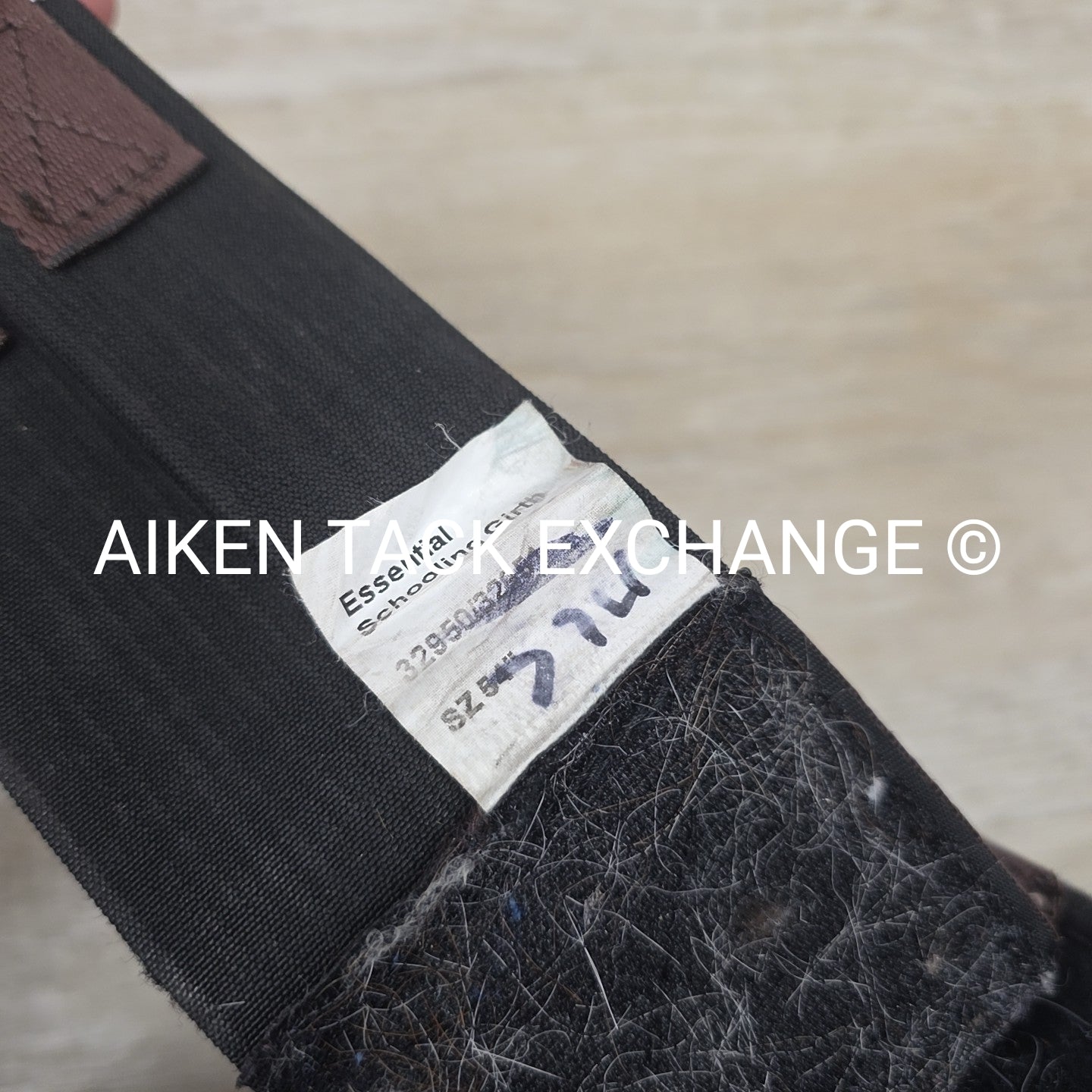 EquiFit Essential Schooling Girth, Brown, 54"