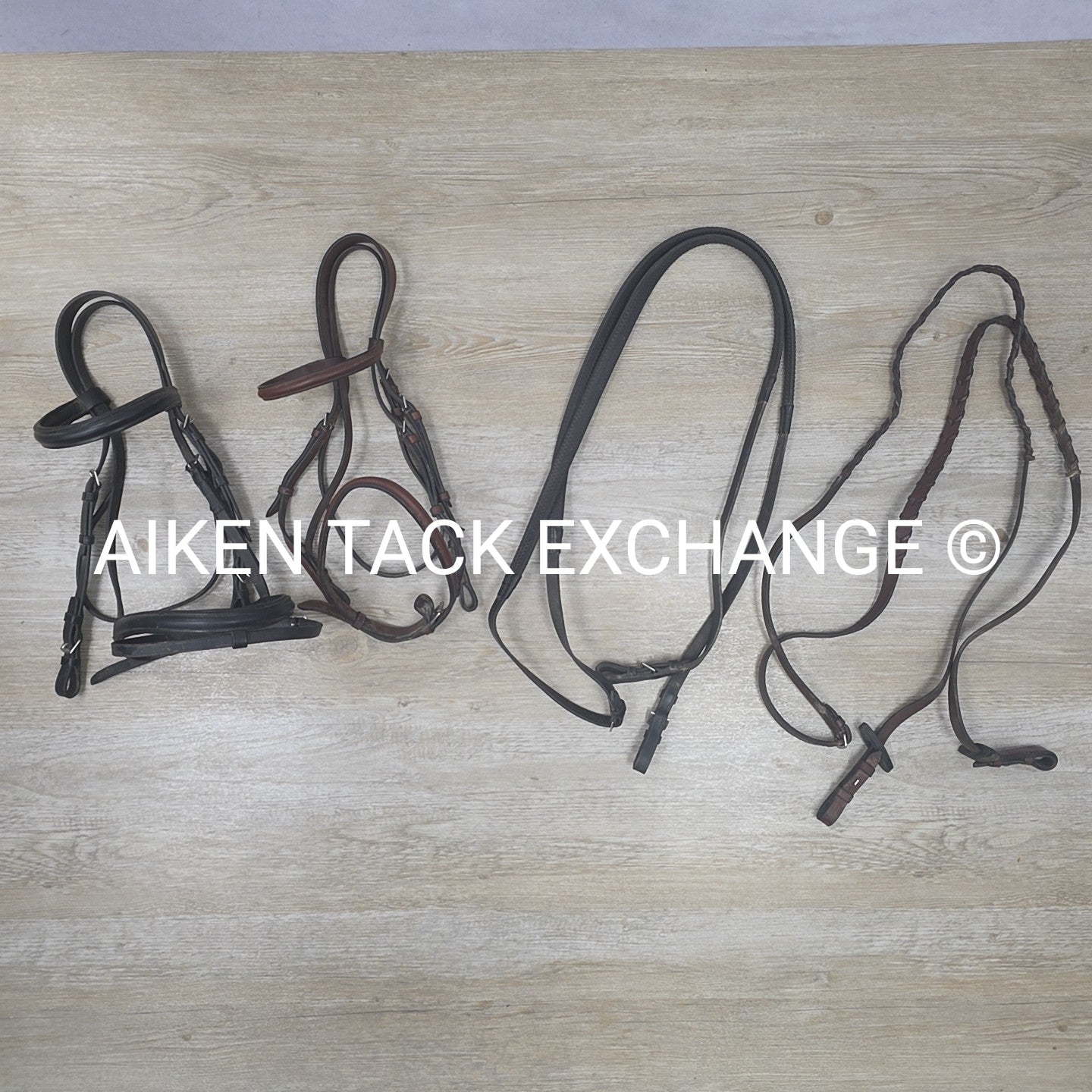 BARGAIN BUNDLE: Flash Bridle with Rubber Reins & Round Raised Bridle with Laced
