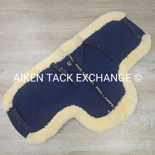 Engel Lammfell Contour Dressage Saddle Pad with Full Rolled Edges