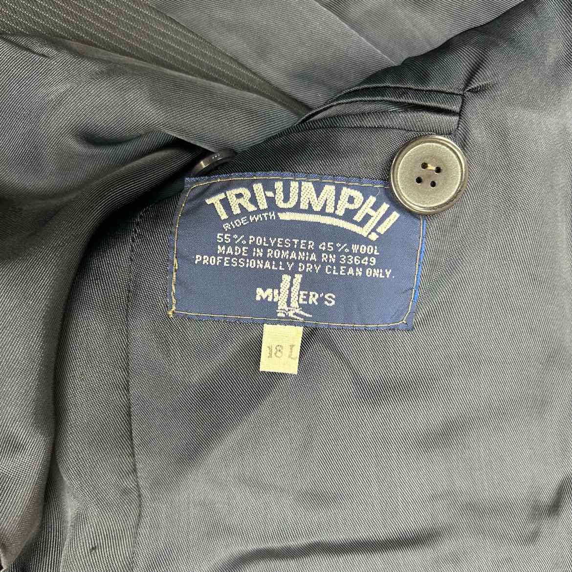 Tri-Umph Show Coat, Size 18 L