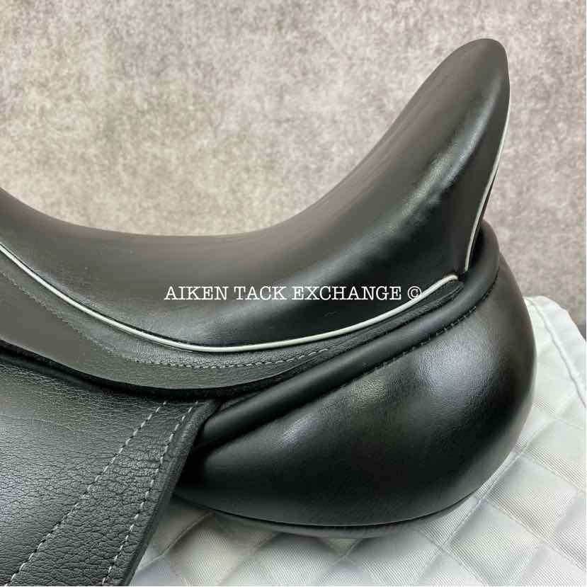 2017 Custom Saddlery Advantage Monoflap Dressage Saddle, 17.5" Seat, Adjustable Tree, Wool Flocked Panels