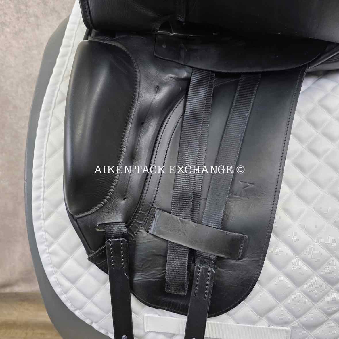 Albion SLK Dressage Saddle, 18" Seat, Wide Tree, Wool Flocked Panels
