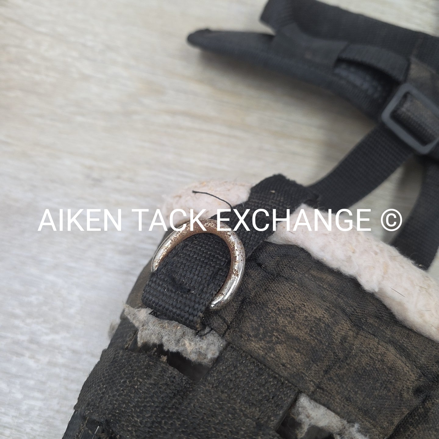 BARGAIN BUNDLE: Shires FreeGraze & Tough 1 Grazing Muzzle, Size Full
