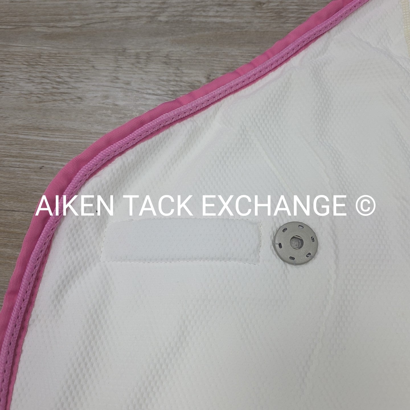 Fenwick Equestrian Pop Star Dress Sheet Sporty Cooler, 68"