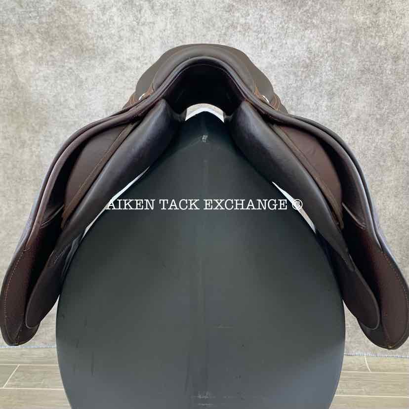 2022 CWD SE01 Close Contact Jump Saddle, 17.5" Seat, 3L Flap, Medium Tree, Foam Panels