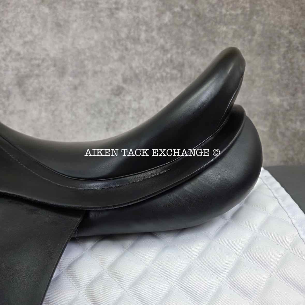2013 Prestige Roma Dressage Saddle, 17" Seat, 34/35 Tree - MW/W, Wool Flocked Panels