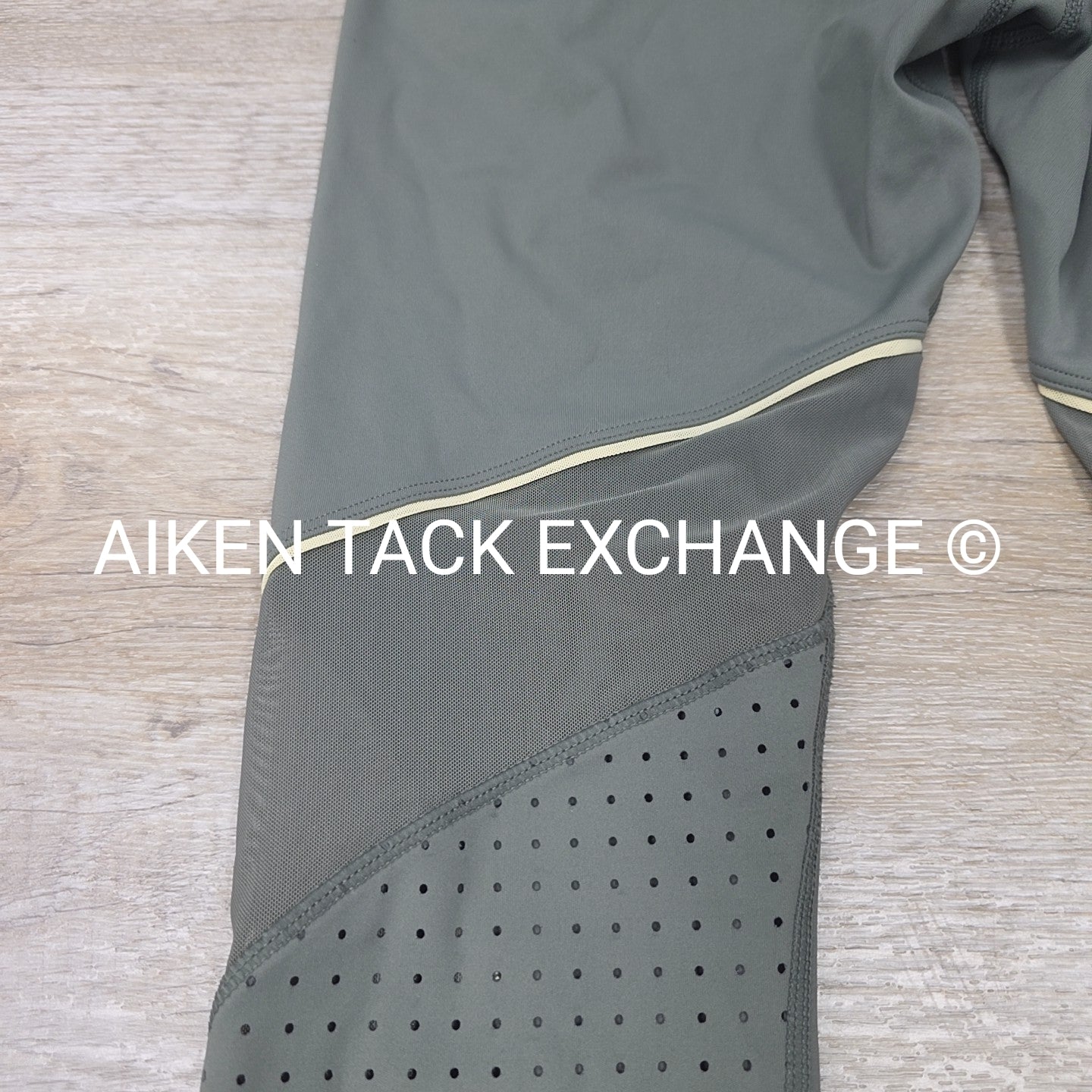 Avia Flex-Tech Capri Leggings, Women's Medium