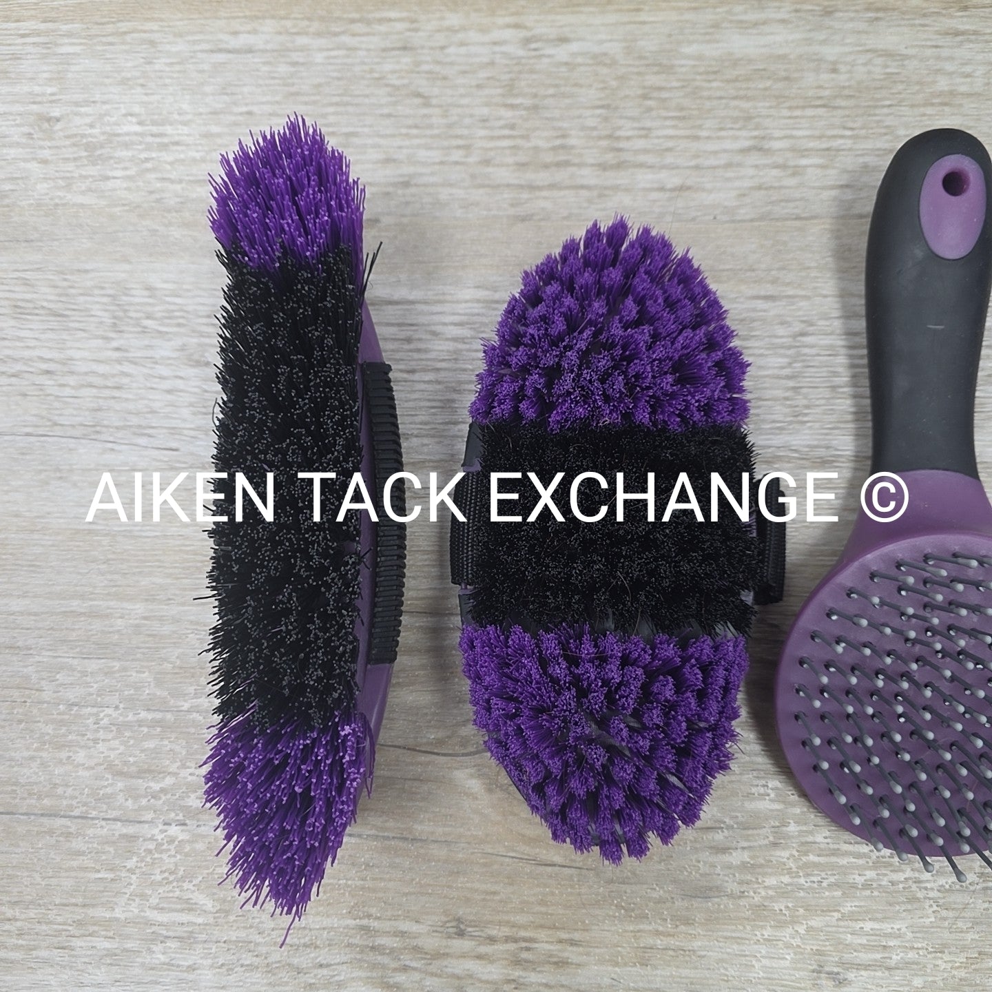 LoHKKo 7 Piece Grooming Kit