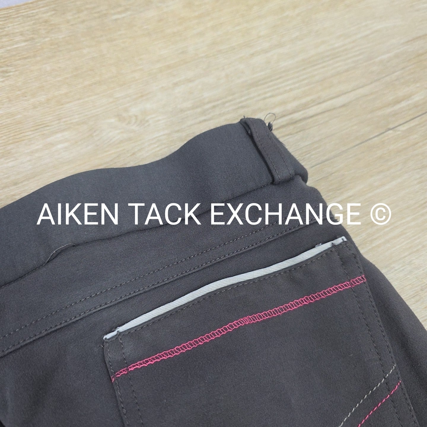 HR Farm Knee Patch Breeches, Size 28