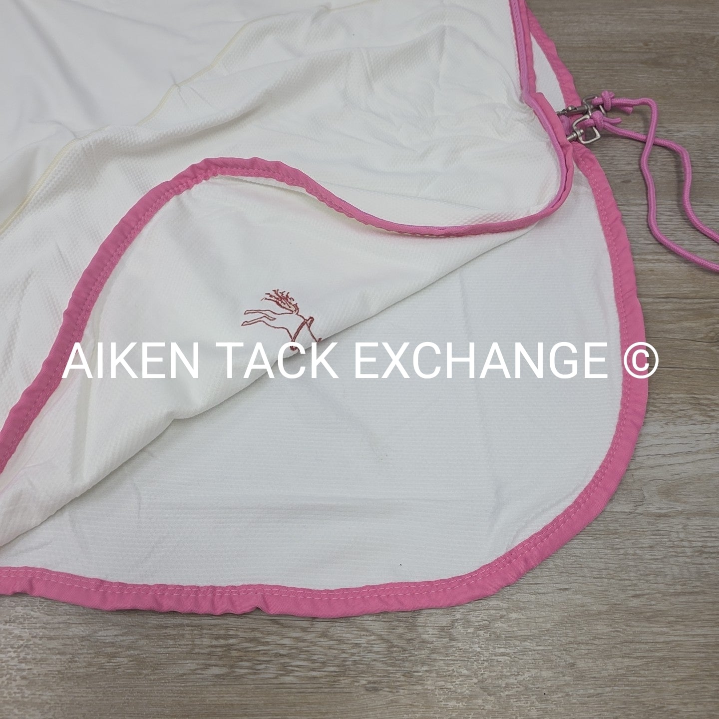 Fenwick Equestrian Pop Star Dress Sheet Sporty Cooler, 68"
