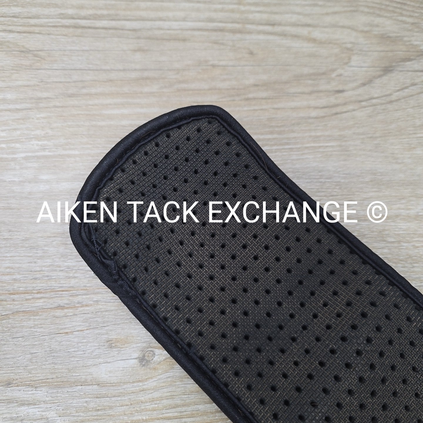 Professional's Choice SMx VenTech Girth, Black, 26"