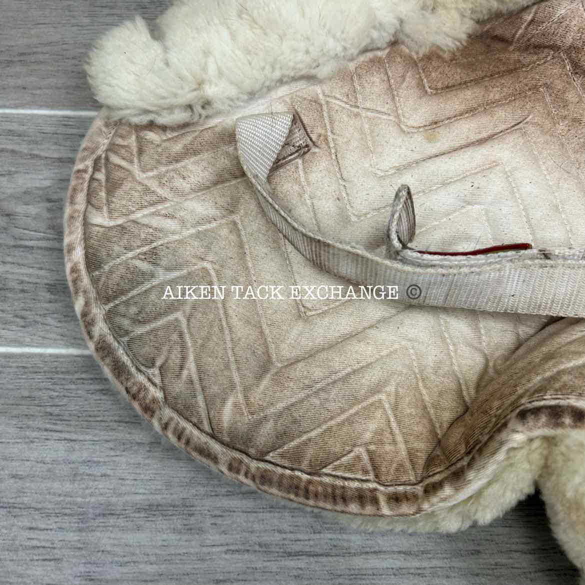 Fleeceworks Sheepskin Perfect Balance Half Pad with Rear Inserts, Size Large